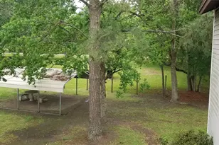 2017 W Sidnor St, Alvin, TX 77511 - Photo 10