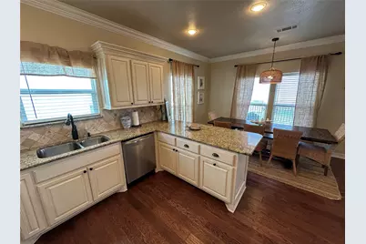 2029 Idyle View, Crystal Beach, TX 77650 - Photo 18