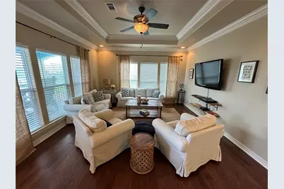 2029 Idyle View, Crystal Beach, TX 77650 - Photo 14