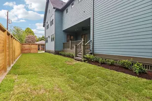 949 Ridge St, Houston, TX 77009 - Photo 48