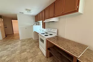 108 Meredino Dr, Anahuac, TX 77514 - Photo 4