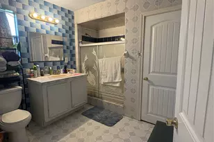 13013 Breezeway St, Houston, TX 77037 - Photo 14