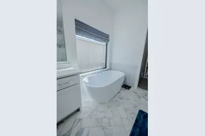 8810 Carousel Lane A, Houston, TX 77080 - Photo 18