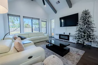 8810 Carousel Lane A, Houston, TX 77080 - Photo 12