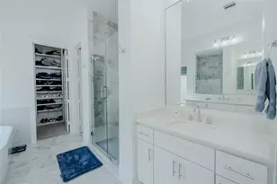 8810 Carousel Ln A, Houston, TX 77080 - Photo 16