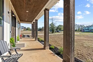 110 Quiet Springs Trl, Willis, TX 77378 - Photo 4