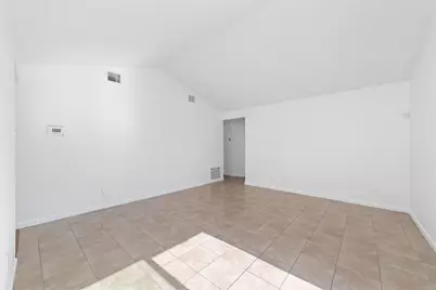 563 Slumberwood Drive, Houston, TX 77013 - Photo 12