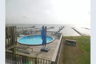 739 Marshall Johnson S, Port Lavaca, TX 77979 - Photo 6