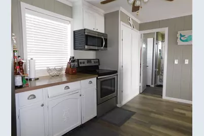 739 Marshall Johnson S, Port Lavaca, TX 77979 - Photo 8