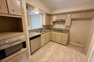 5429 10th St, Katy, TX 77493 - Photo 8