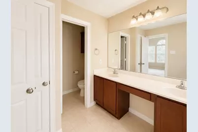 18639 Bristol Point Lane, Tomball, TX 77377 - Photo 32