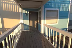 500 Tiki Dr, Tiki Island, TX 77554 - Photo 34