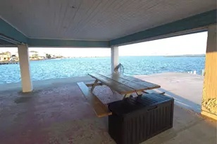 500 Tiki Dr, Tiki Island, TX 77554 - Photo 42