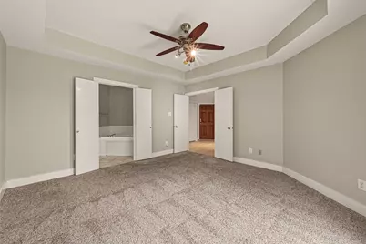 9829 Madeline Alyssa Court, Houston, TX 77025 - Photo 32
