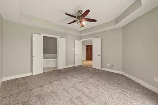 9829 Madeline Alyssa Ct, Houston, TX 77025 - Photo 32