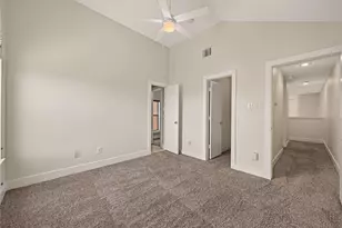 9829 Madeline Alyssa Ct, Houston, TX 77025 - Photo 28