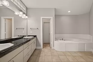 9829 Madeline Alyssa Ct, Houston, TX 77025 - Photo 30