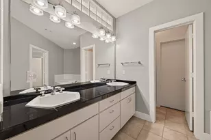 9829 Madeline Alyssa Ct, Houston, TX 77025 - Photo 34