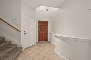 9829 Madeline Alyssa Ct, Houston, TX 77025 - Photo 4