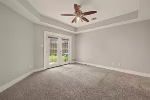 9829 Madeline Alyssa Ct, Houston, TX 77025 - Photo 30