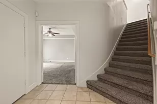 9829 Madeline Alyssa Ct, Houston, TX 77025 - Photo 6