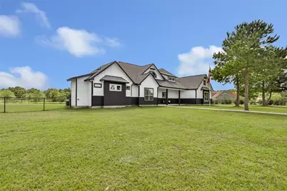 15933 Enloe Street, Splendora, TX 77372 - Photo 2
