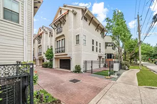 229 Knox St, Houston, TX 77007 - Photo 1