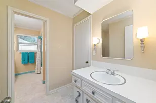 10823 Dunbrook Dr, Houston, TX 77070 - Photo 30
