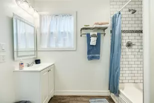 4123 Avenue Q, Galveston, TX 77550 - Photo 32