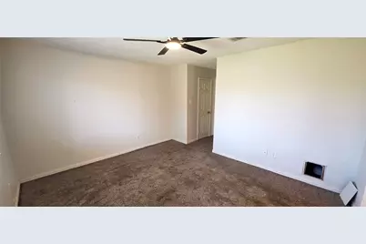 423 Capehill Drive, Houston, TX 77598 - Photo 12