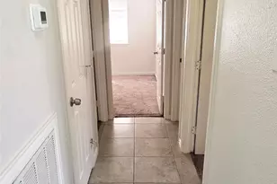 423 Capehill Dr, Houston, TX 77598 - Photo 6