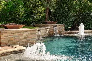 103 S Tranquil Path, The Woodlands, TX 77380 - Photo 4