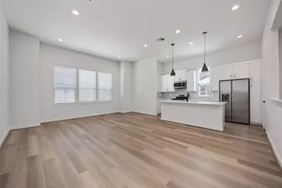 13 Fulton Row Lane, Houston, TX 77076 - Photo 10