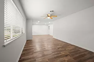 205 Taft Ave, Cleveland, TX 77327 - Photo 14