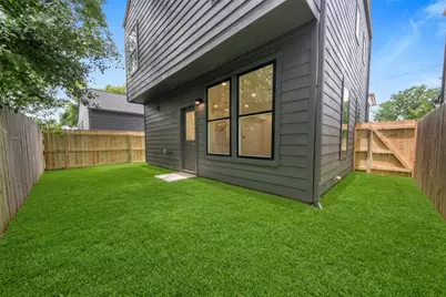 1275 Dewalt Street, Houston, TX 77088 - Photo 38