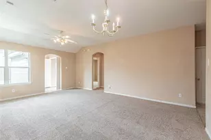 21135 Sprouse Cir, Humble, TX 77338 - Photo 6