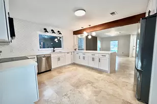 23 Dellforest Ct, The Woodlands, TX 77381 - Photo 6