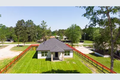 408 County Rd 3414, Cleveland, TX 77327 - Photo 26