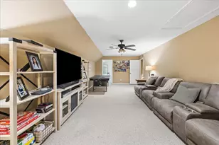 11460 Regal Hill Ct, Montgomery, TX 77316 - Photo 22