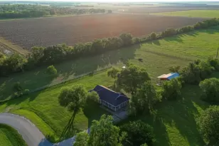 4310 Horseshoe Dr, Pleak, TX 77461 - Photo 1