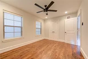 5226 Kiam St, Houston, TX 77007 - Photo 10