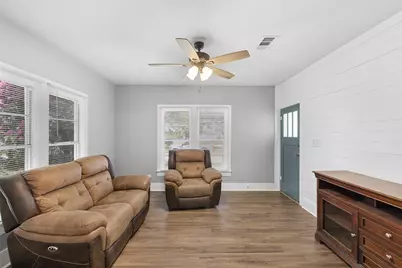 806 Plum Street, Caldwell, TX 77836 - Photo 10