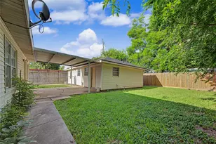 2016 Vince St, Pasadena, TX 77502 - Photo 42