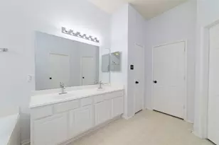 19311 Scarlet Cove Dr, Tomball, TX 77375 - Photo 16