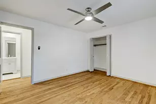 8331 Waterbury Dr, Houston, TX 77055 - Photo 22