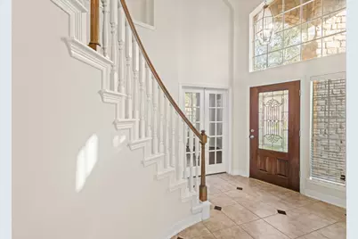 5819 Brook Bend Drive, Sugar Land, TX 77479 - Photo 6