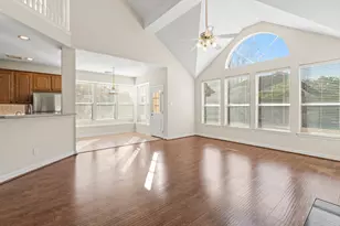 5819 Brook Bend Dr, Sugar Land, TX 77479 - Photo 14