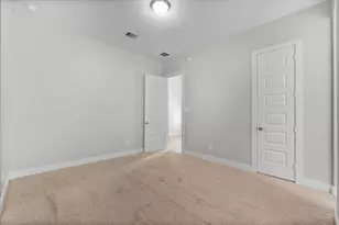 5715 Balcones Ridge Ln, Houston, TX 77059 - Photo 42