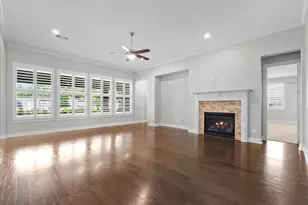 5715 Balcones Ridge Ln, Houston, TX 77059 - Photo 10