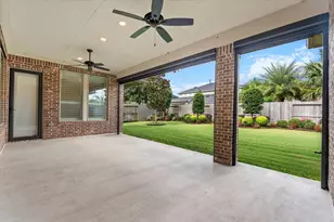 5715 Balcones Ridge Ln, Houston, TX 77059 - Photo 44